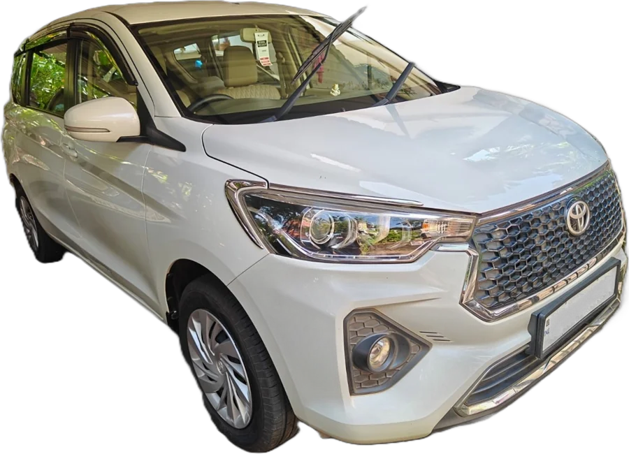 Toyota Rumion — chauffeur-driven vehicle